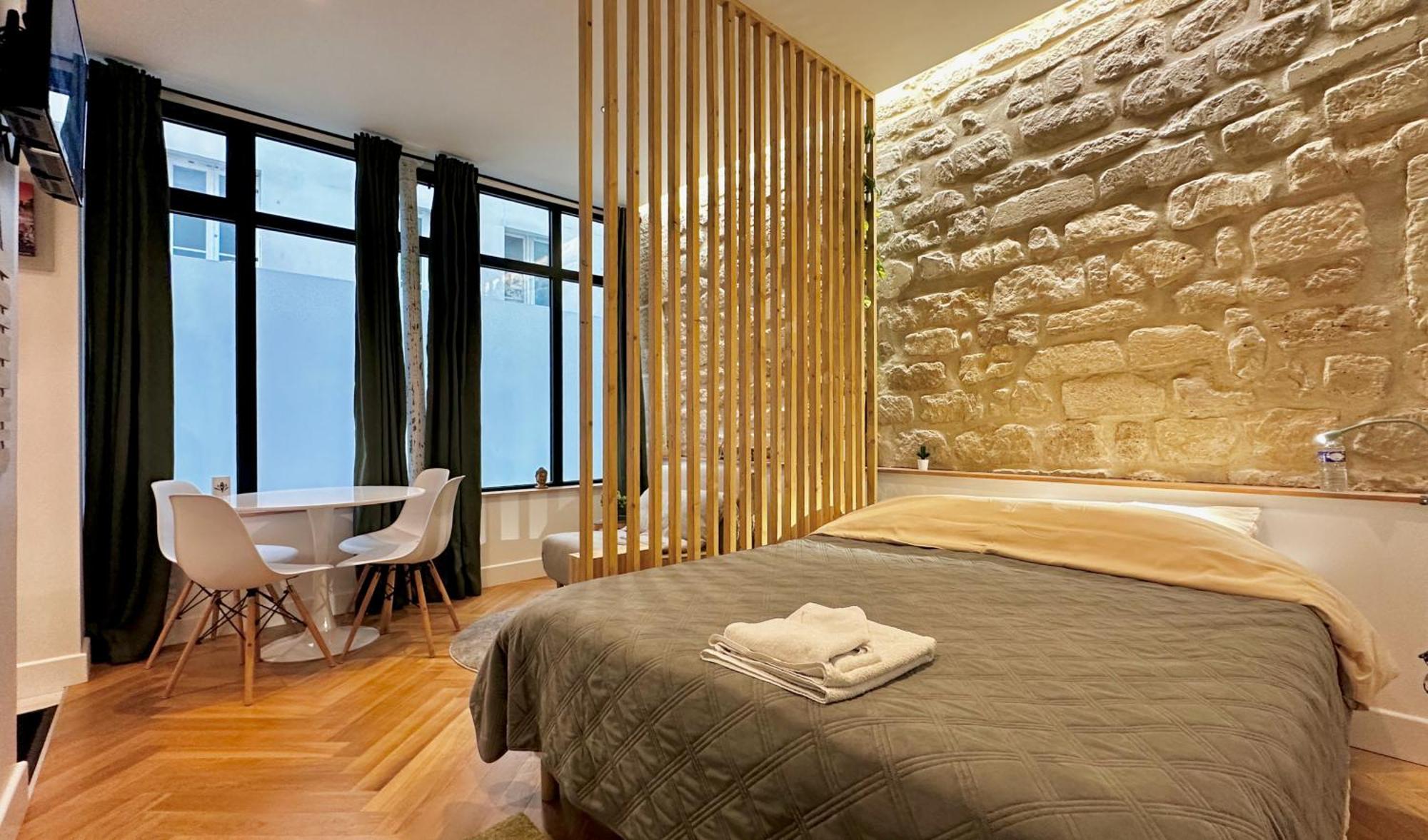 Appartement Amelot, Charming & Pierre *